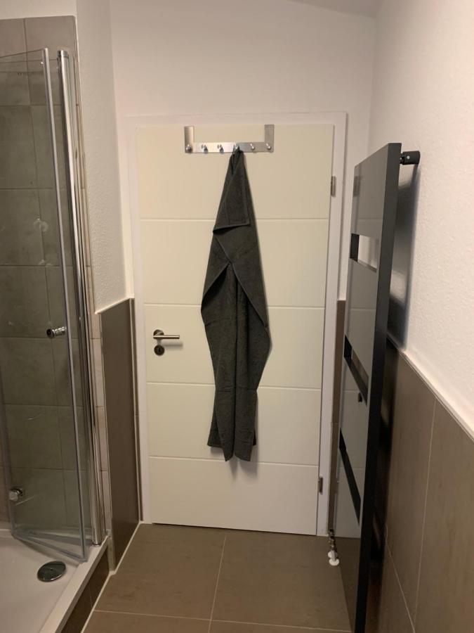 40 Qm Appartment Parkplatz, Balkon,Netflix, Prime Хемніц Екстер'єр фото