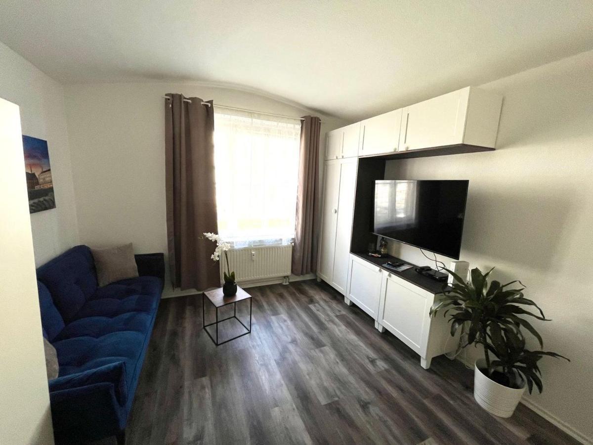 40 Qm Appartment Parkplatz, Balkon,Netflix, Prime Хемніц Екстер'єр фото